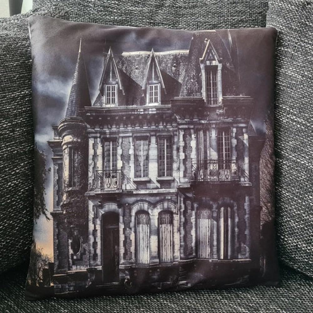 Tinisu, Dekokissen, Kissenbezug Dunkle Villa / Scary House - 45cm x 45cm (45 x 45 cm)