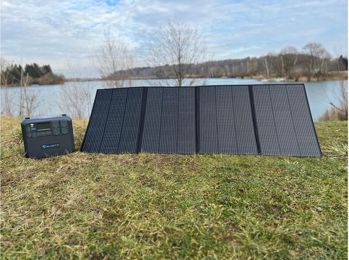 Actual product image Bluetti PV350 (350 W, 13.90 kg)