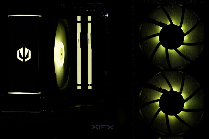 Produktbild Actina 5901443413745 (AMD Ryzen 7 8700F, 32 GB, 2000 GB, GeForce RTX 5070 Ti)