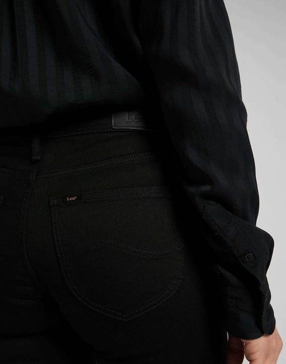 Actual product image Lee Elly (29)