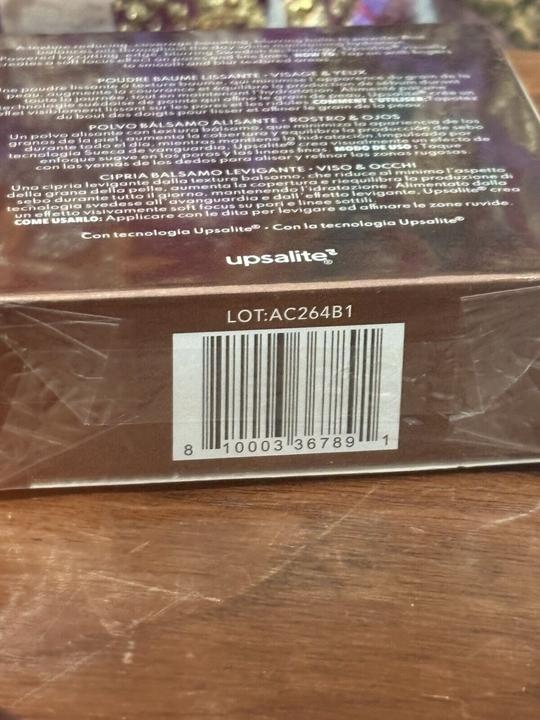 Produktbild Danessa Myricks Yummy Skin - Blurring Balm Powder Universal Radiant (Universal Radiant)