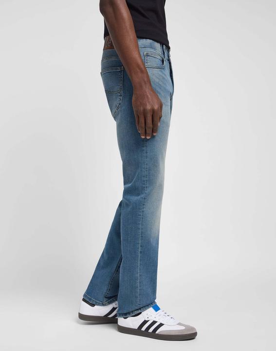 Actual product image Lee Extreme Motion Slim Mvp (W40/L32)