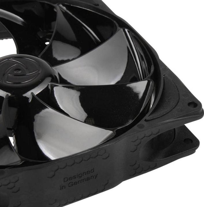 Actual product image Noiseblocker NB-eLoop Fan B14-PS Black Edition - 140mm PWM (140 mm, 1 x)