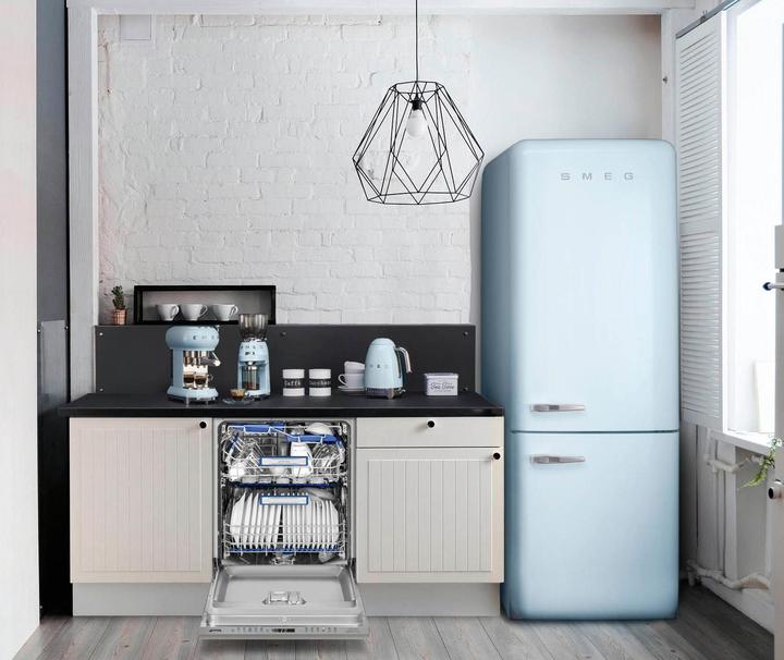 Actual product image Smeg 50s Style