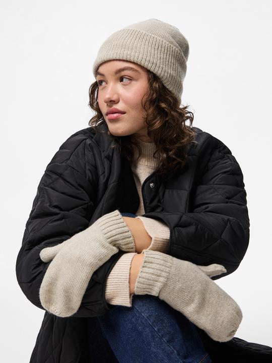 Image du produit Pieces PCNYNNE MÜTZE UND FAUSTHANDSCHUHE Accessoire-Set (Taille unique)