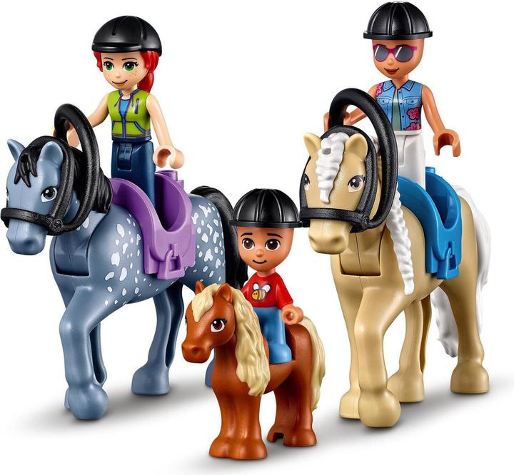 Image du produit LEGO Le centre équestre de la forêt (41683, LEGO Friends)