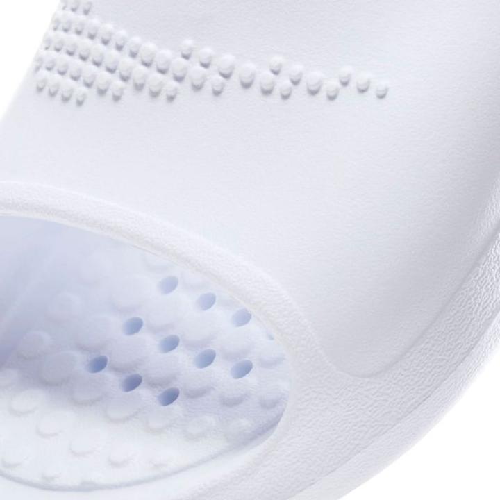 Actual product image Nike Victori One Women "s Showe WHITE/WHITE-WHITE Size: 6 (36.5)