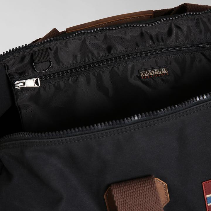 Actual product image Napapijri Bering 3 Weekender travel bag 58.5 cm (51 l)