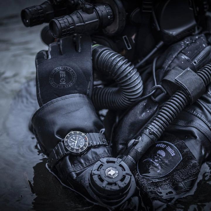 Immagine prodotto Luminox Original Navy Seal 3000 Heritage (Orologio sub, 43 mm)