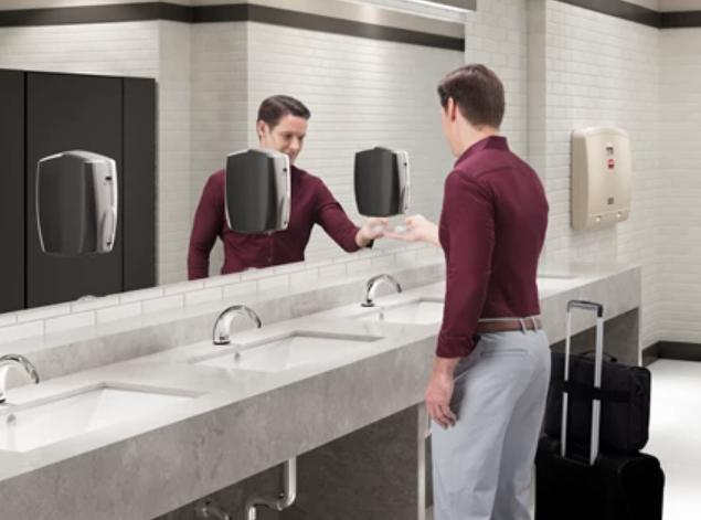 Immagine prodotto Rubbermaid Distributore di sapone e disinfettante AutoFoam, 1100 ml, nero/argento cromato o bianco