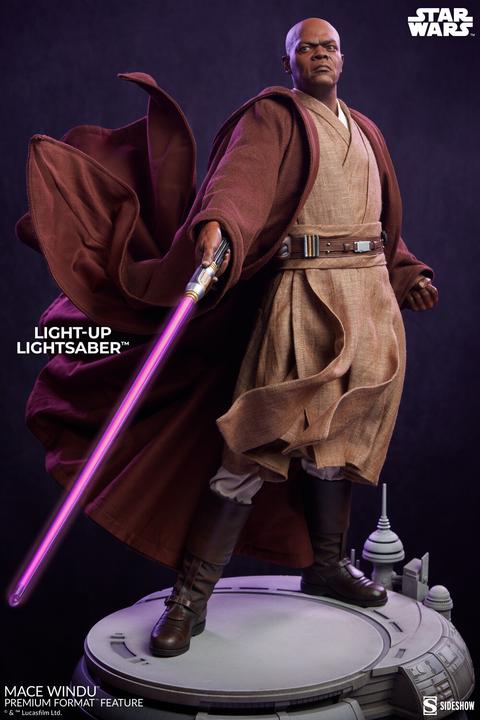 Actual product image Sideshow Star Wars Episode III statuette Premium Format Mace Windu 53 cm