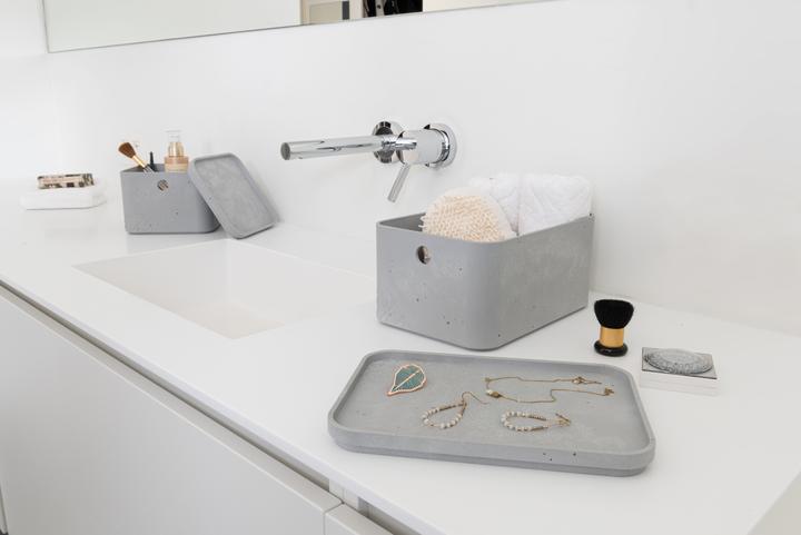 Immagine prodotto Curver Set di 3 BETON Box S con coperchio grigio chiaro (17 cm, 4 l, 3x)