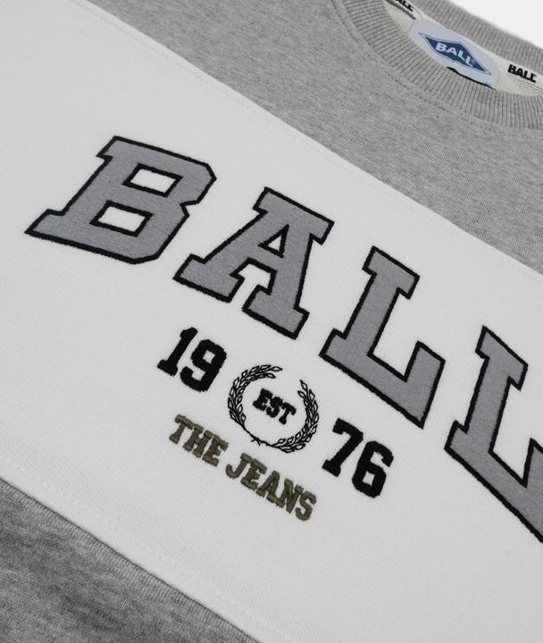 Actual product image Ball sweatshirt j. ontana (M)