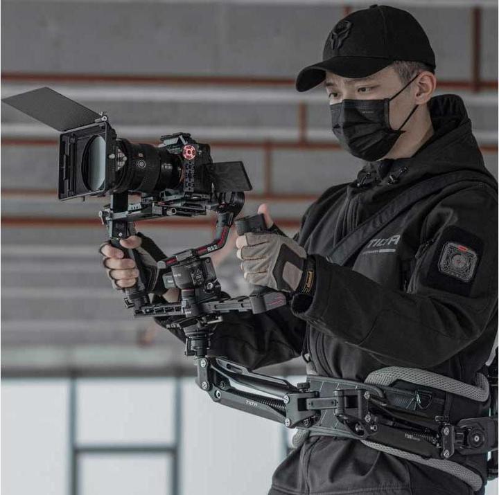 Produktbild Tilta Float Dual Handle Support System (Schwebestativ)