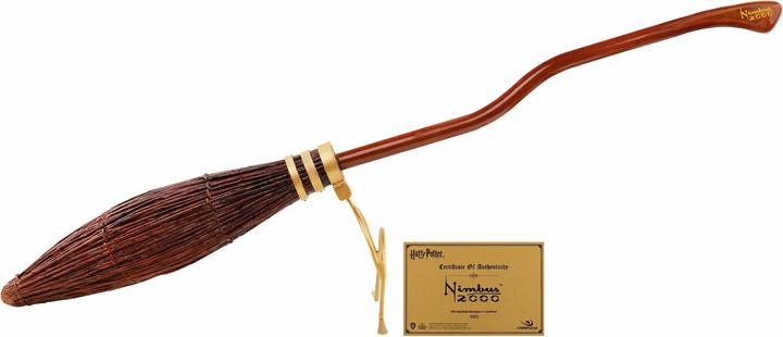 Actual product image Cinereplicas Harry Potter: Nimbus 2000 Junior Broom