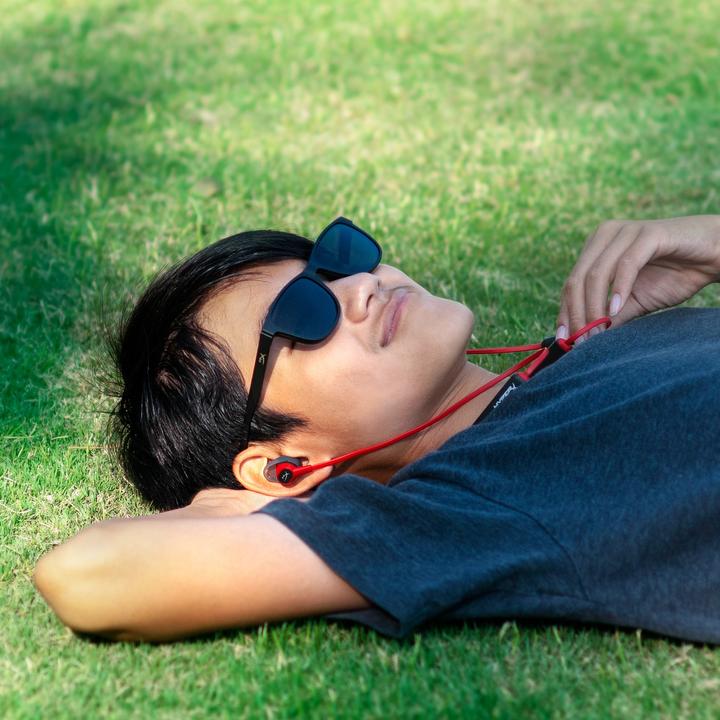 Actual product image HyperX Cloud Headphones Wireless In Ear Call/Music Bluetooth Black (10 h, Wireless)