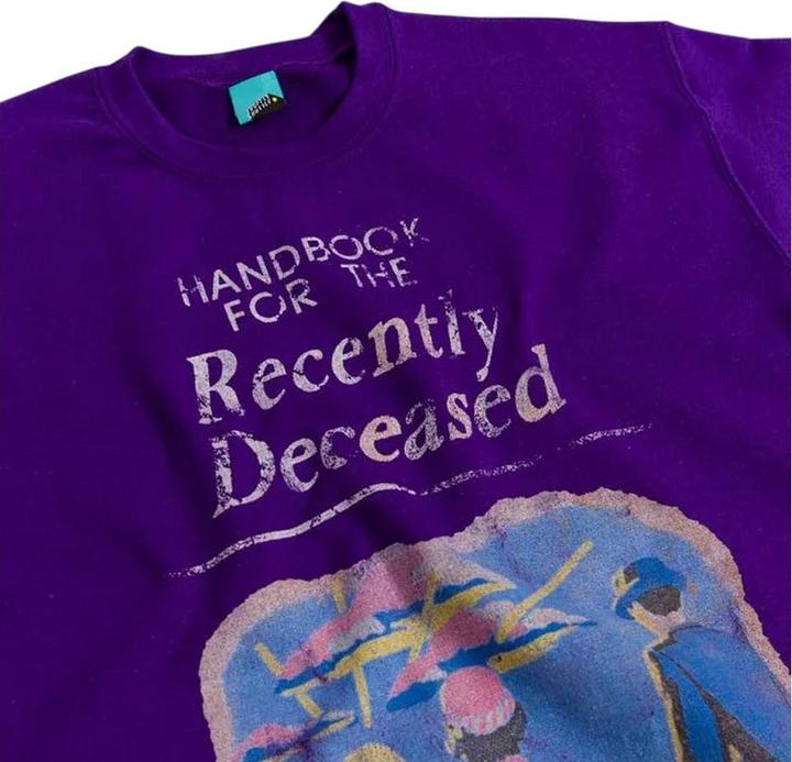 Produktbild Beetlejuice Handbook For The Recently Deceased Sweatshirt (M)