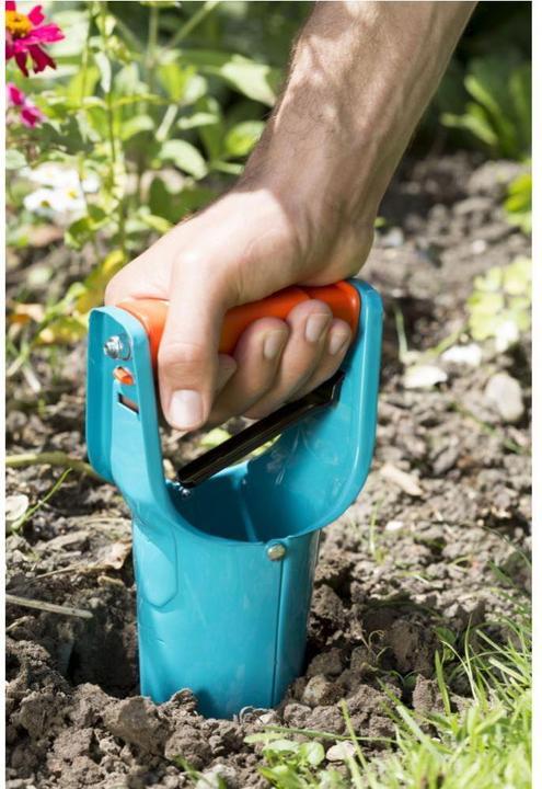 Actual product image Gardena Bulb planter