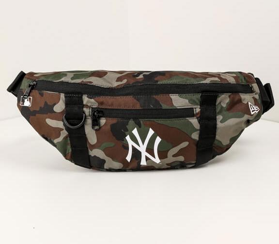 Produktbild New Era Bauchtasche