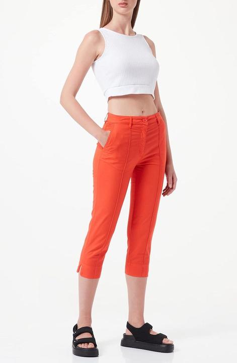 Productafbeelding Love Moschino Gefärbte Caprihose aus Stretch-Baumwoll-Leinen-Mix mit Tab (40)