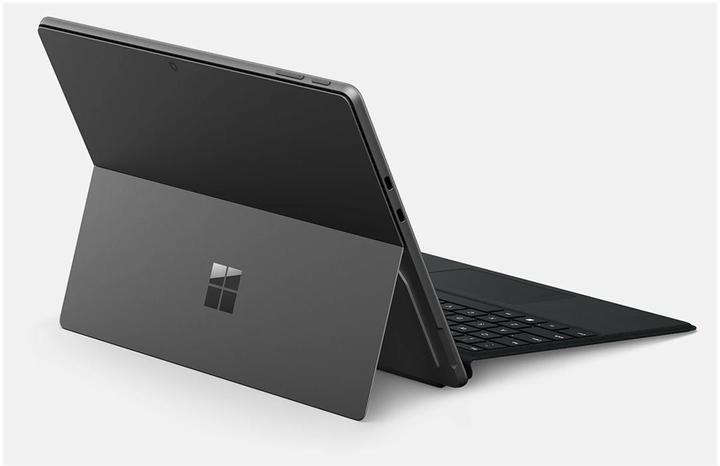 Actual product image Microsoft Surface Pro Keyboard (CH, Docking)