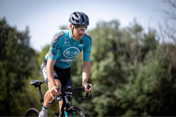 Actual product image Bollé Micro Edge S3 (Black Mat, Grey)