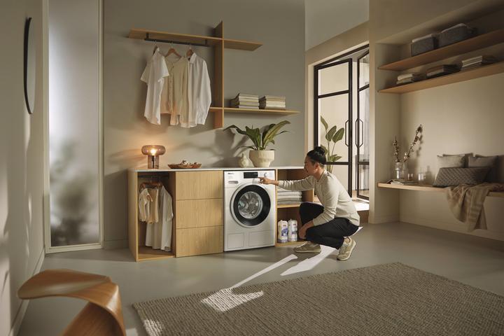 Actual product image Miele WSF664 WCS wasmachine Voorbelading 8 kg 1600 RPM A Wit (8 kg, Right)