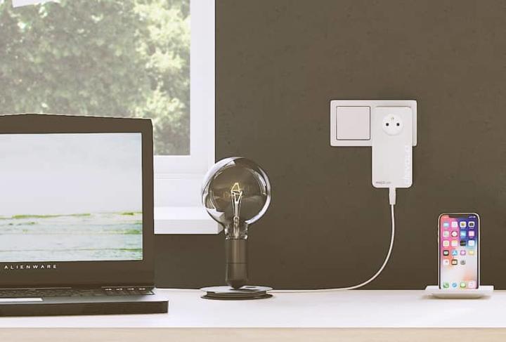 Produktbild Devolo Magic 1 LAN 1-1-2 FR Powerline Starter Kit 1200MBit/s (1200 Mbit/s)