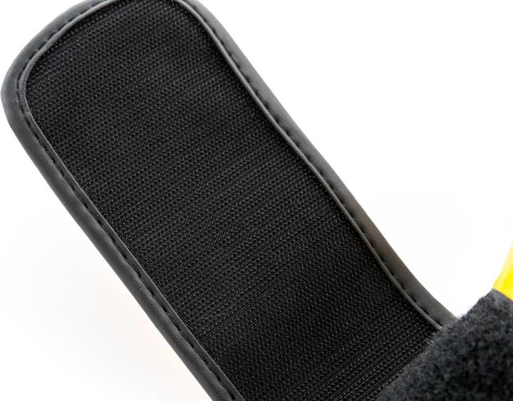 Produktbild UFC PRO Fitness Training Glove (12 OZ)