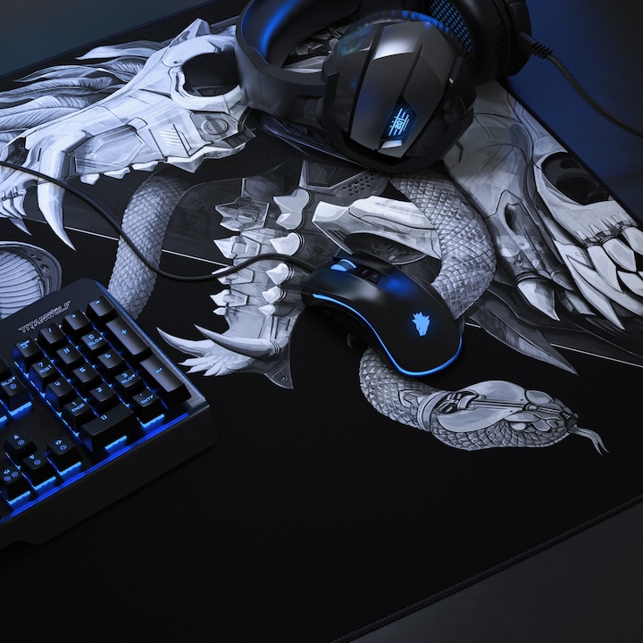 Actual product image Titanwolf Gaming Mouse Pad (3XL)