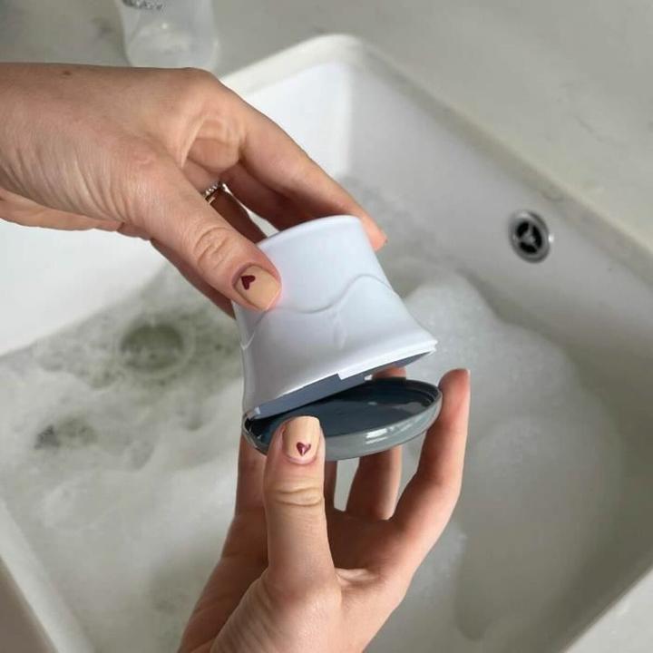 Produktbild Nuby Reinigungsbürste für Babyflaschen Nûby Ergonomischer griff