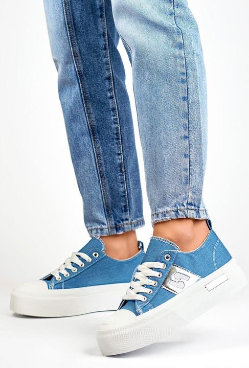 Sneaker