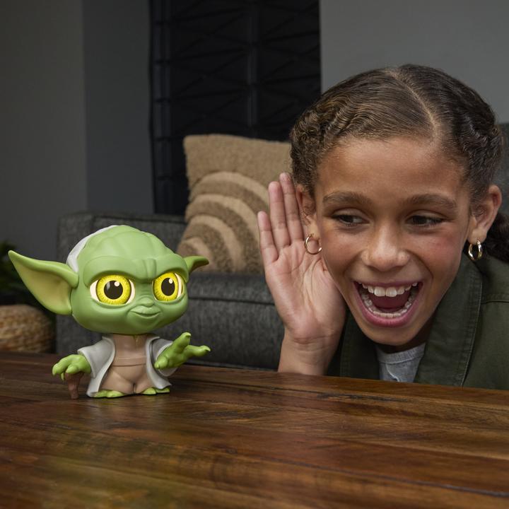 Produktbild Star Wars HAS SW interactive toy Force and Telling Yoda