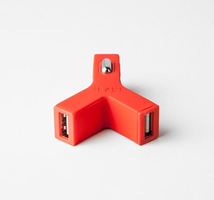 Actual product image Tylt Y-Charge Dual USB Car Charger