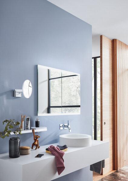 Actual product image Emco asis evo Illuminated mirror cabinet, surface mounted model, 3 doors, 1600 mm