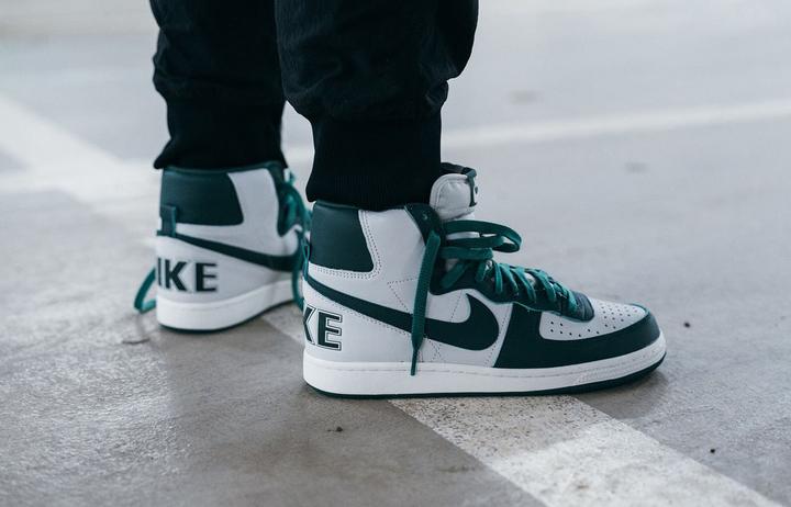 Produktbild Nike Terminator High Noble Green (42)