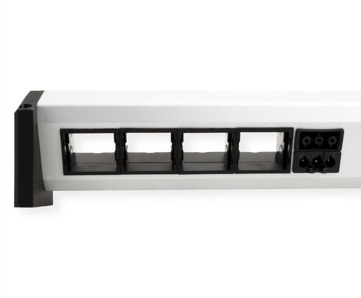Image du produit Bachmann DESK 3xUTE & 4xModule GST18 (3x, CEE 7/3, PECO 7/5)