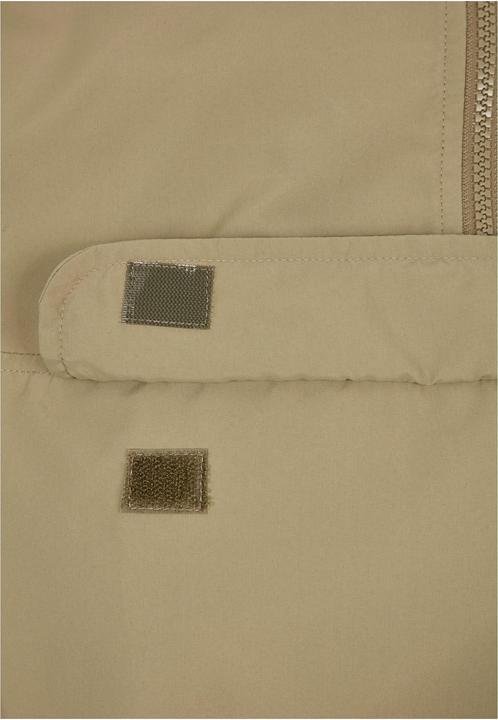 Actual product image Urban Classics Ladies Recycled Basic Pull Over Jacket - 16934 (XXL)