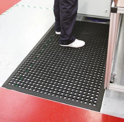 Image du produit kaiserkraft Tapis de sol, perforé (150 x 90 cm)
