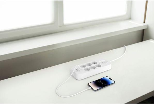 Produktbild Belkin Surgemaster Überspannungsschutz (6 x, USB, 2 m)