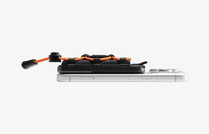 Produktbild Spigen Tiefit Card Holder (MagFit)