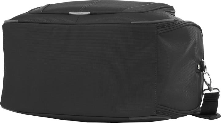 Actual product image Travelpro Soft Tote Maxlite Travel Bag (28 l)