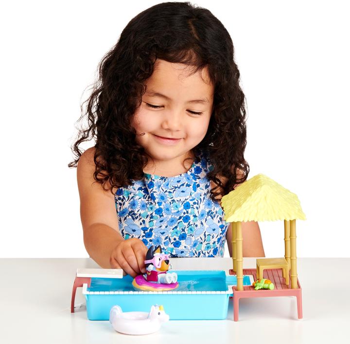 Actual product image Moose Pool time playset