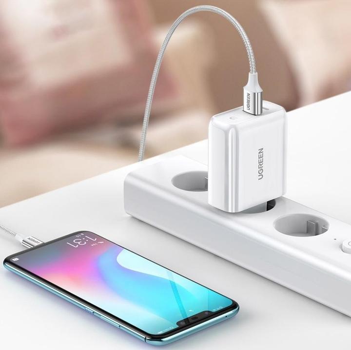 Produktbild Ugreen USB-A + USB-C 36W Ladegerät (36 W)