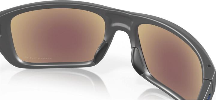 Actual product image Oakley Drop Point
