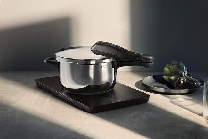 Actual product image WMF Perfect (22 cm, Steam cooker, Stainless steel)