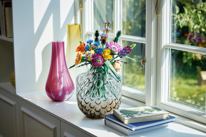 Actual product image LEGO Wildflower Bouquet (10313, LEGO Icons, LEGO Botanical)