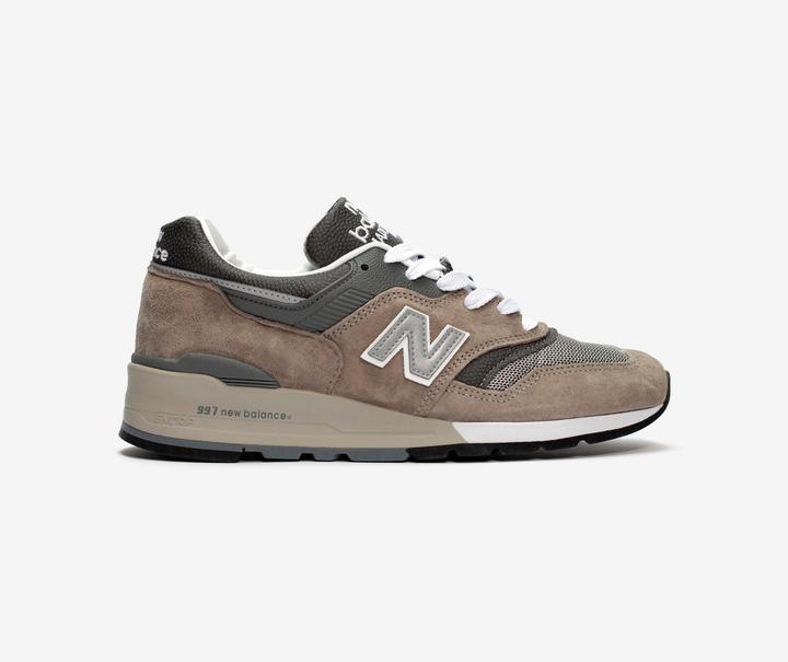 Produktbild New Balance U997GY (40.5)