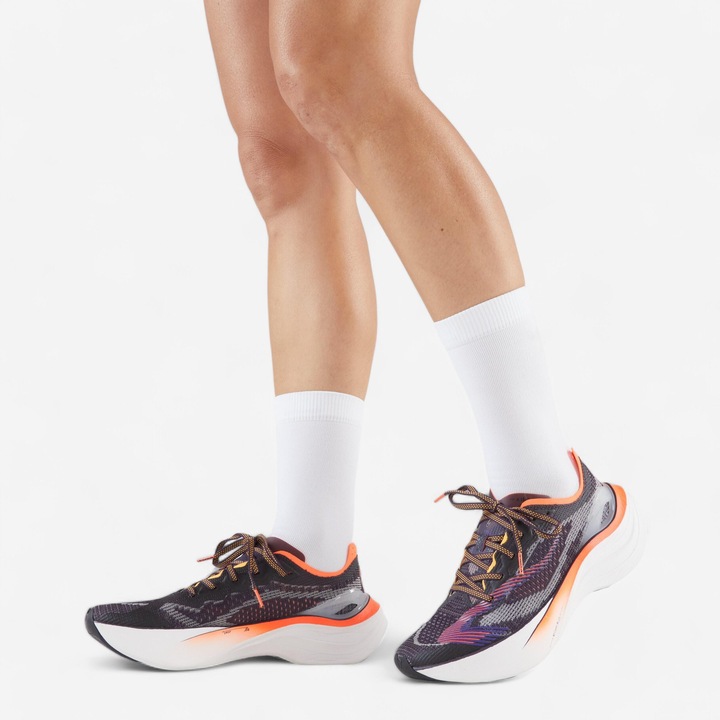Produktbild Kiprun KD900.2 Men's Running Shoes - Purple/orange (41)