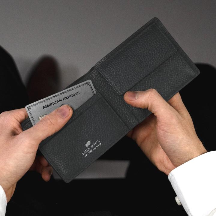Actual product image Braun Büffel Theo wallet RFID protection leather 11 cm